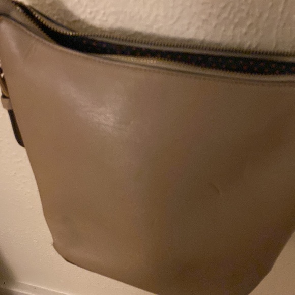 Cute purse! - Picture 2 of 7